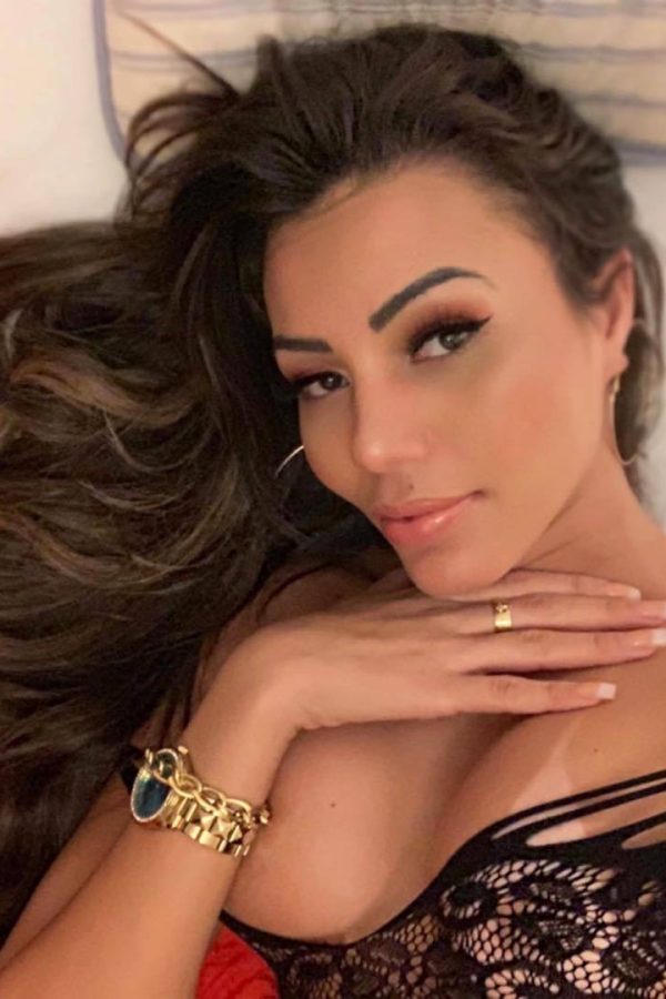 J’Assume Ma Faim de Connexions Profondes et Sensuelles rencontre-Teen-Saint-Pierre-des-Corps