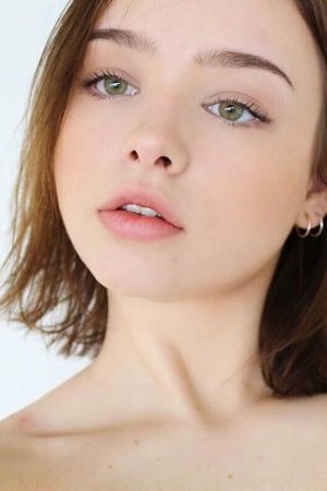 Ta peau contre la mienne, sèche ou brûlante Apolline - rencontre-Teen-Sisteron