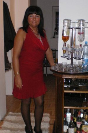 Une rencontre pour pimenter ma soirée ? Clara - rencontre-Libertine-Saint-Herblain