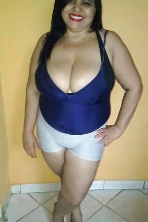 Tu veux un plan chaud à Chelles cette nuit ? Amélie - rencontre-Ronde-Chelles