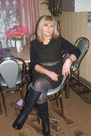 49 ans, prête à s’éclater Maëva - rencontre-Cougar-Chartres