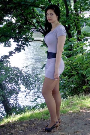 Anciens messages + été = besoin d’un mec chaud à Mâcon Sarah - rencontre-Naturiste-Mâcon