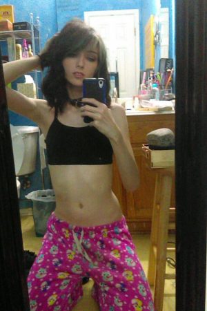 Emily - rencontre-Teen-Wattrelos