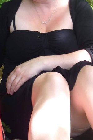 Douce complicité estivale à Agen Marion - rencontre-Milf-Agen