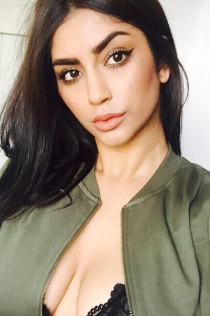 Amina - rencontre-Teen-Vienne