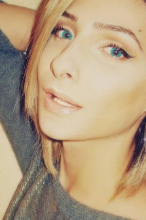 Léonie - rencontre-MILF-Saint-Étienne