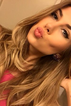 Un plan ce soir, mon mec a annulé! Elise - rencontre-Teen-Nice