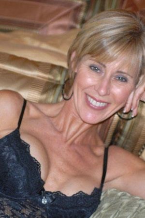 Mireille - rencontre-Naturiste-Saint-Dié-des-Vosges