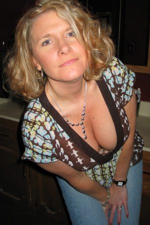 Une soirée nostalgique Marie - rencontre-Ronde-Nice